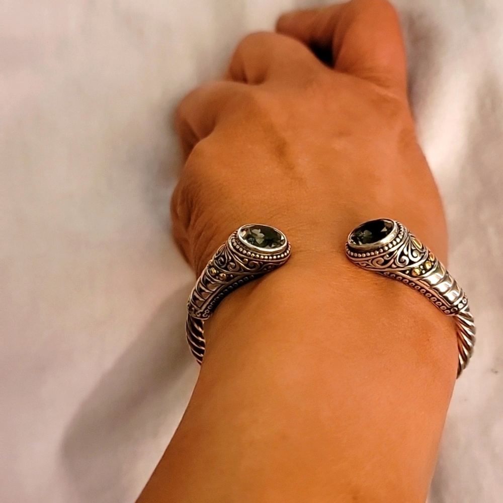 Hinged Bangle - image 2